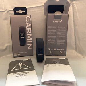 Garmin Vivofit 4  Activity Tracker with Pedometer New